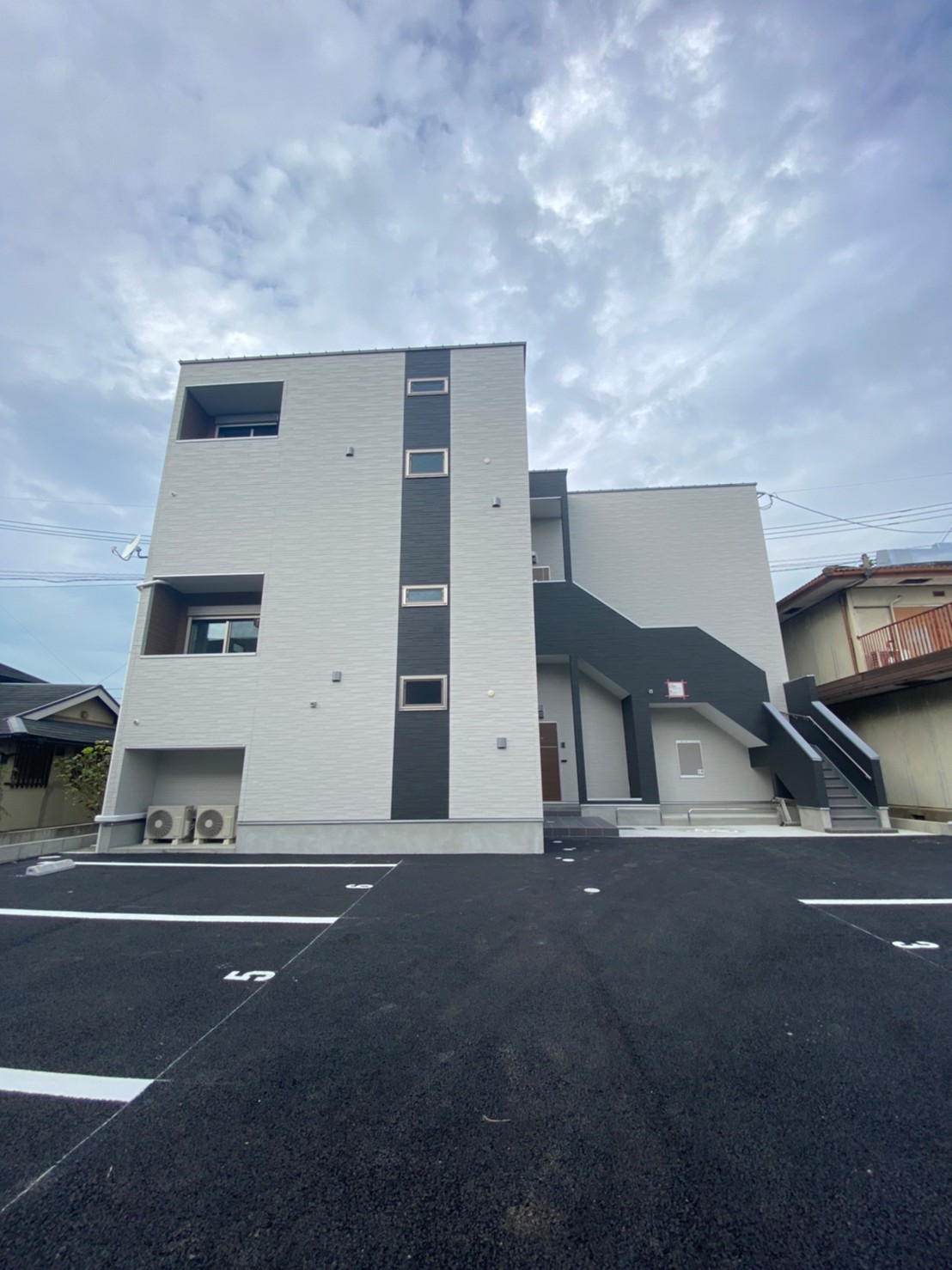 LINE_ALBUM_駅南グラン外観_220924_6
